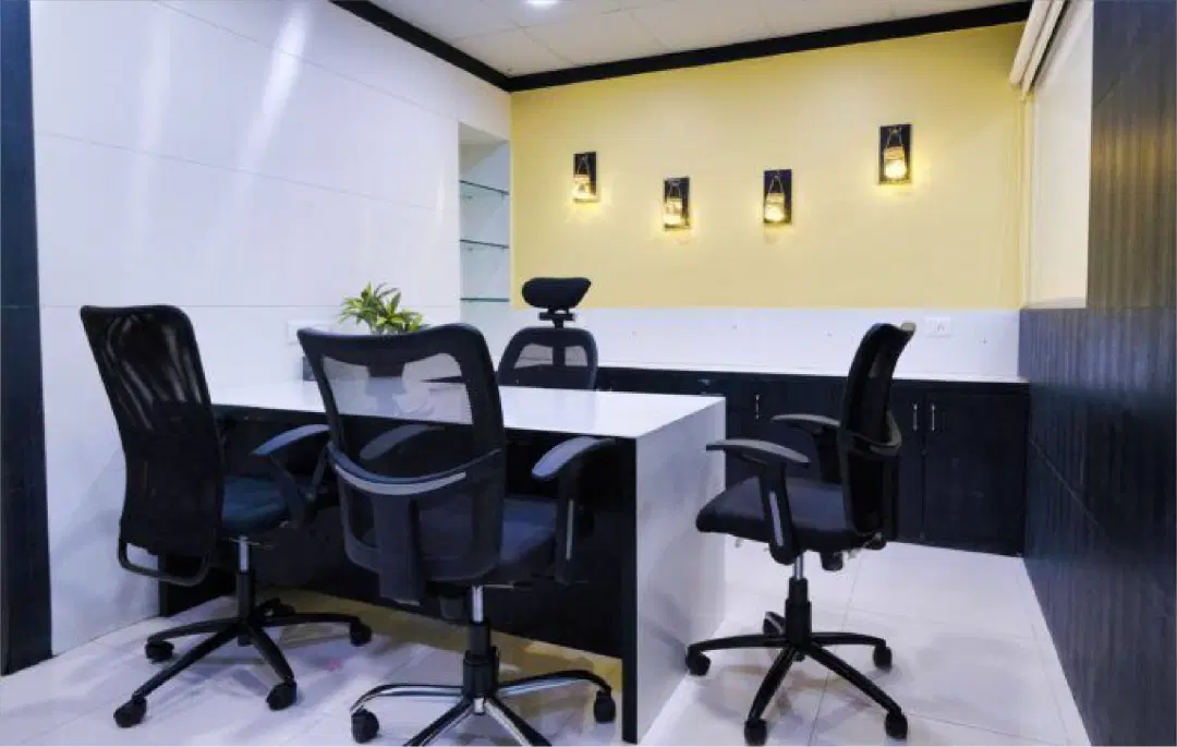 Incuspaze White Square - Image 2